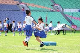 德州扑克的终极魅力：即便你打得完美，也无法预知下一张牌。（德州扑克的核心魅力：即使打法完美，下一张牌仍不可知）